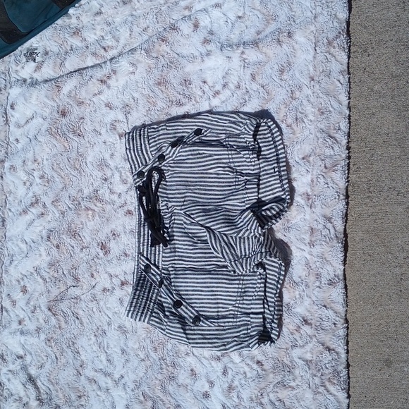 Woman shorts g-3-76 - Picture 1 of 3